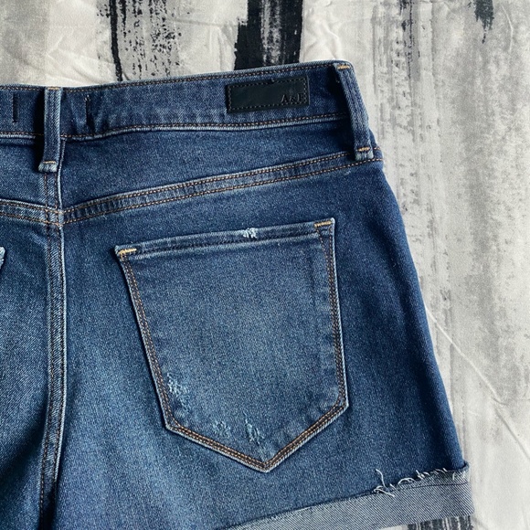 Low Rise Denim Shorts - Medium Ripped - Picture 3 of 7